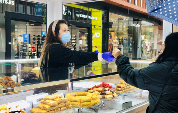 El Centro Comercial TORRE SEVILLA incorpora a su oferta gastronómica la repostería artesanal de Luxury Food